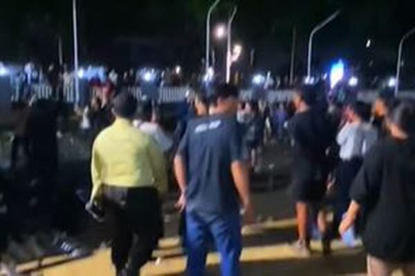 Bentrokan di Konser Reggae Jakarta, 3 Orang Terluka