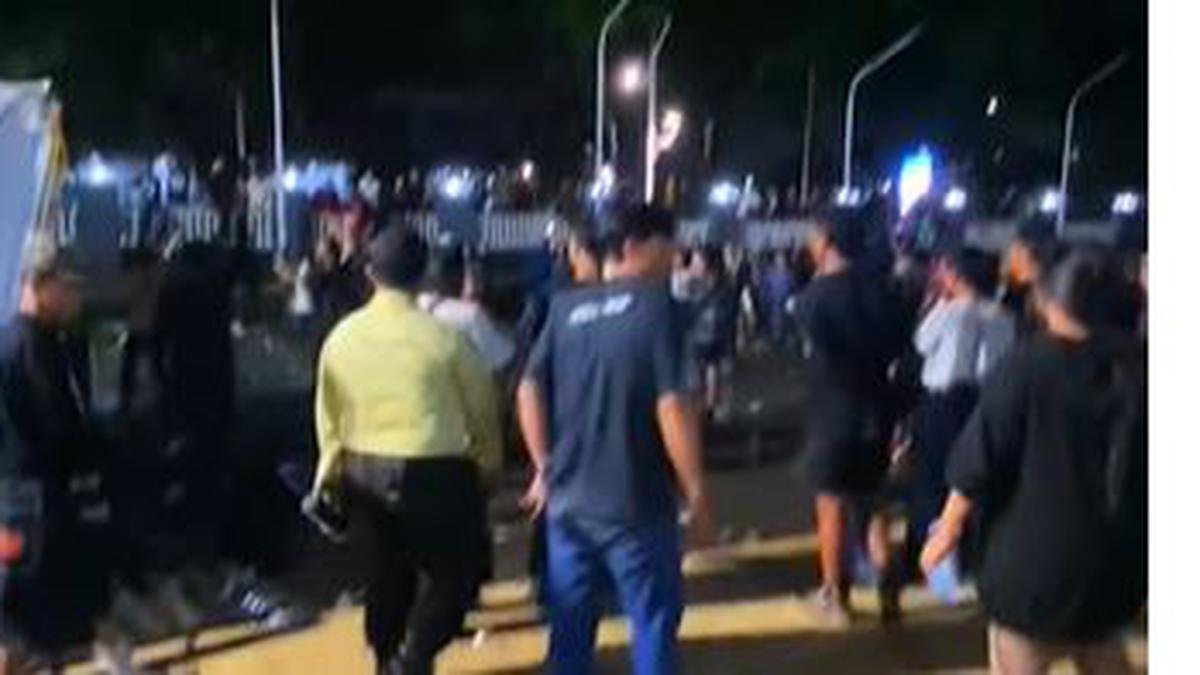 Bentrokan di Konser Reggae Jakarta, 3 Orang Terluka